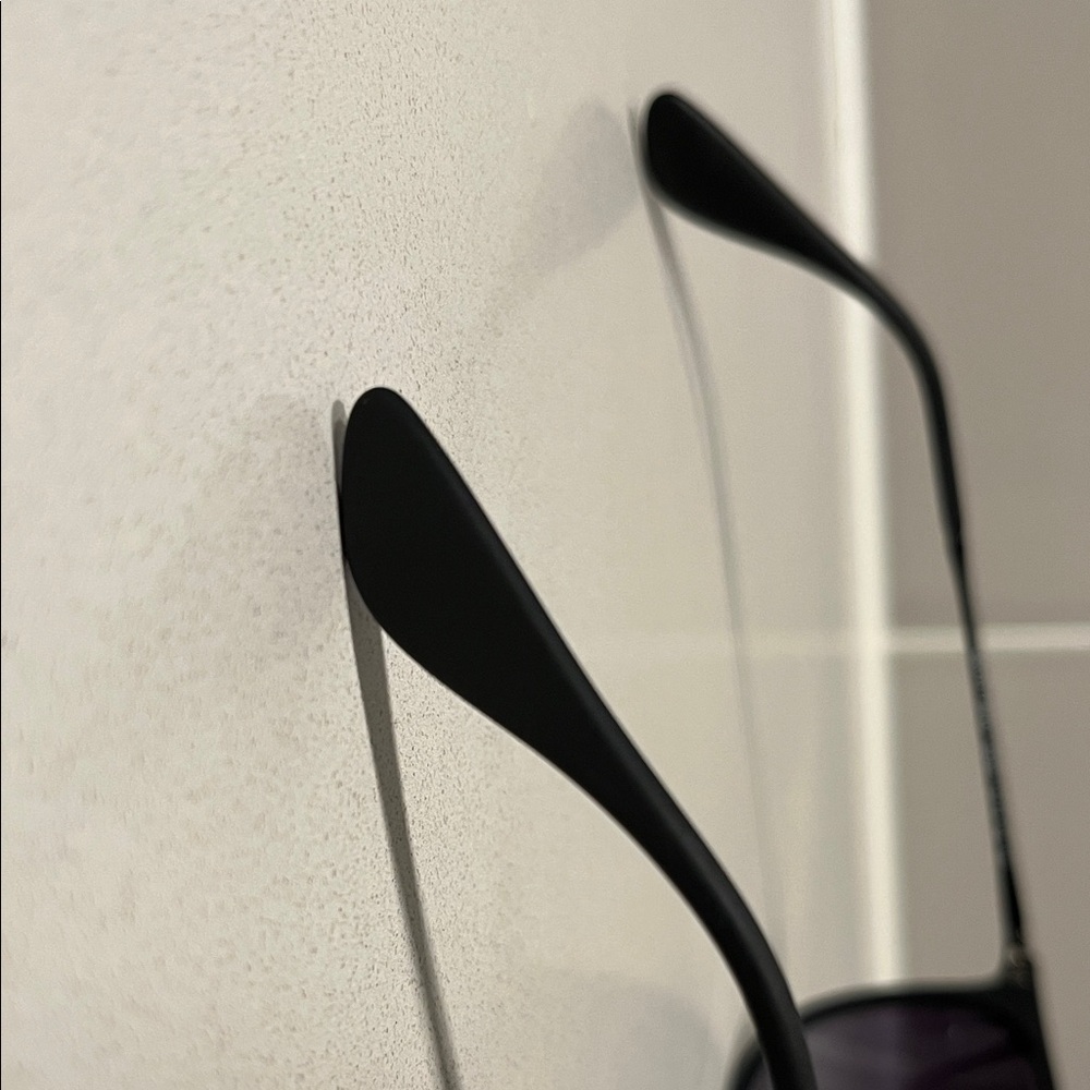 Ray-Ban Classic Black Sunglasses - Picture 12 of 15